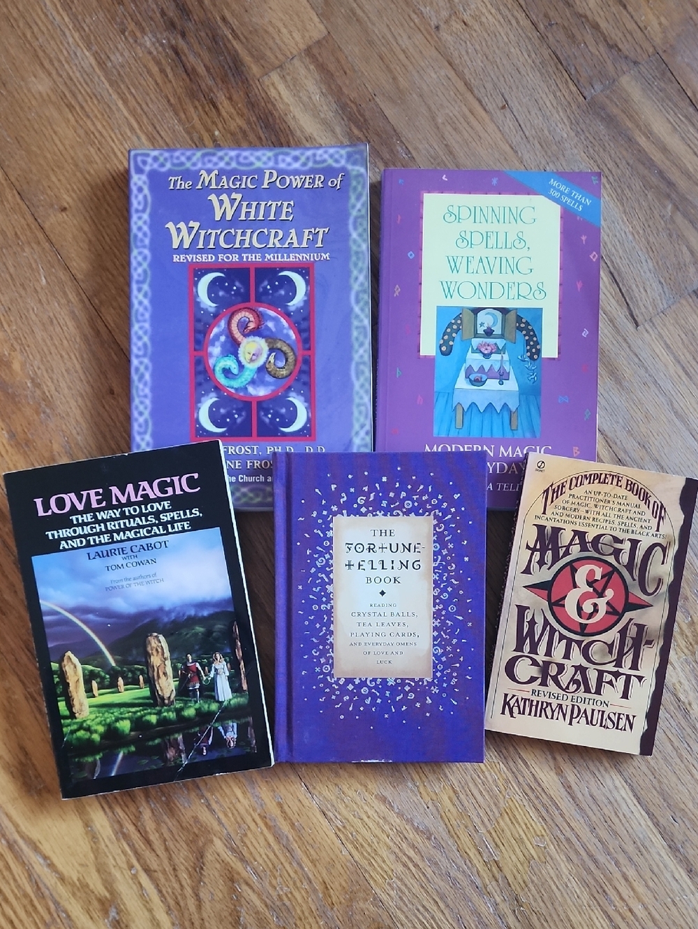 Set of 5 Witchcraft & Magic Books